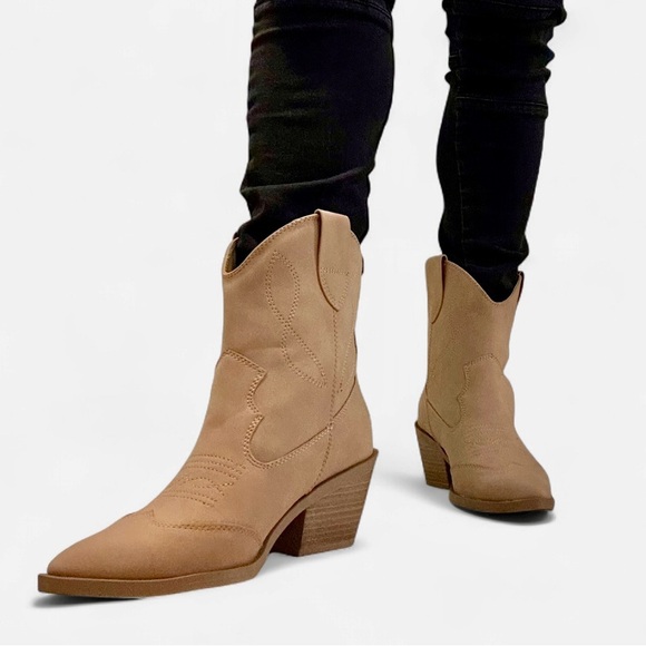 Western Ankle Boots - Picture 6 of 9